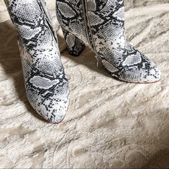 SOLD - Picture 3 of 5